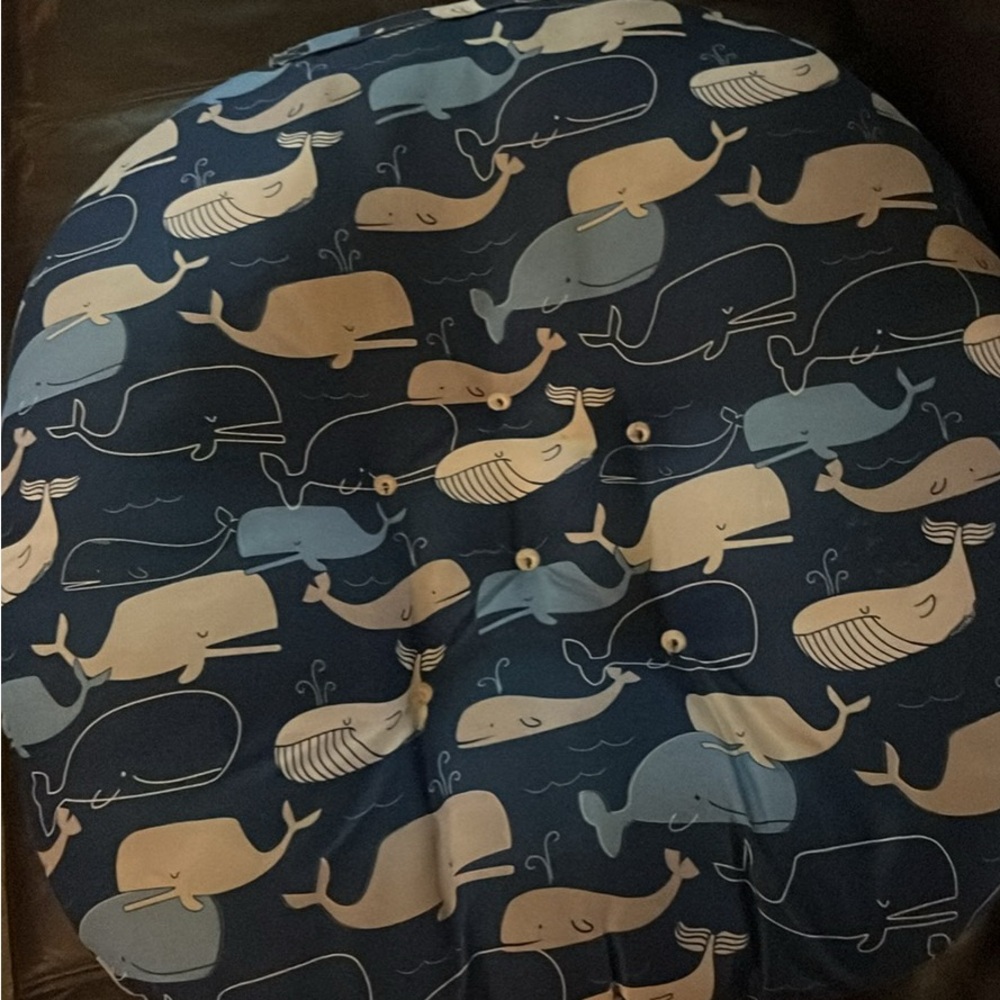 Baby/infant donut seat